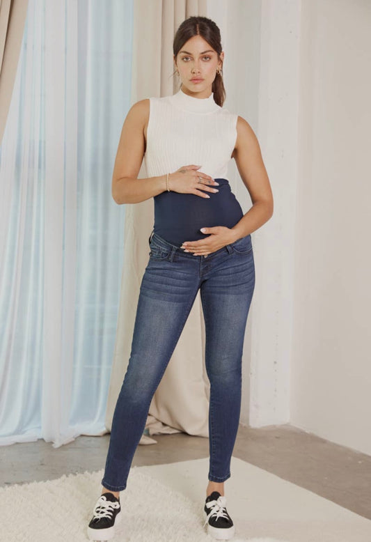 Kan Can Over-Bump Maternity Skinny Jeans