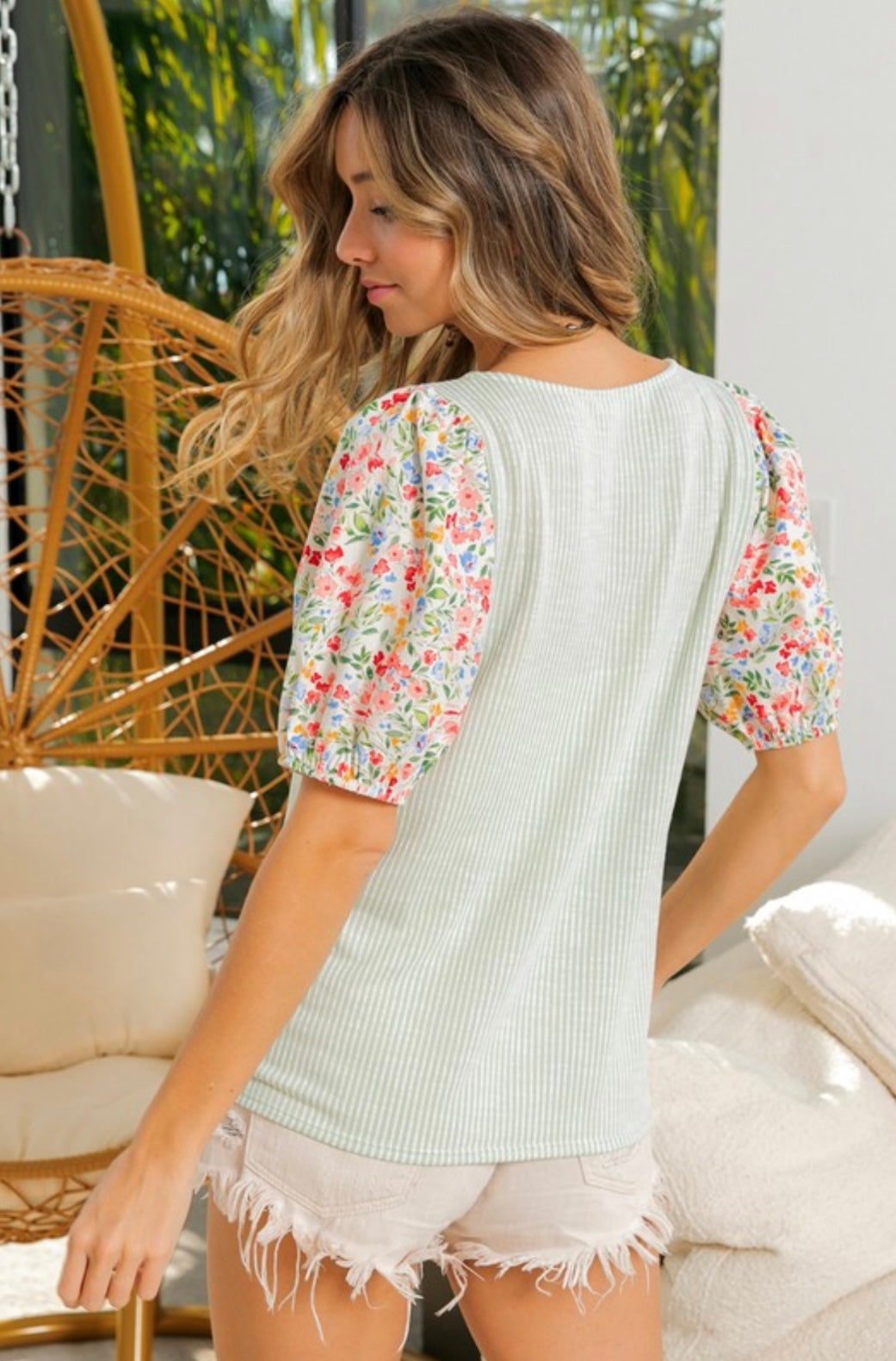Floral Puff Sleeve Shirt